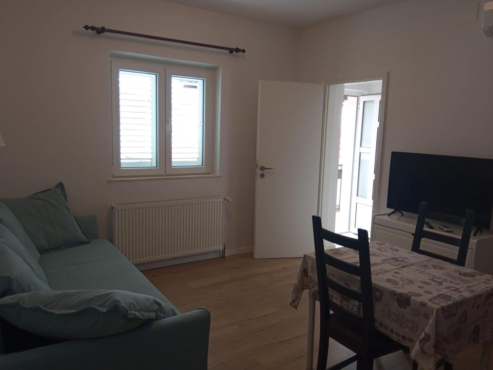 Vinka Apartment 斯瑞瑟尔 外观 照片