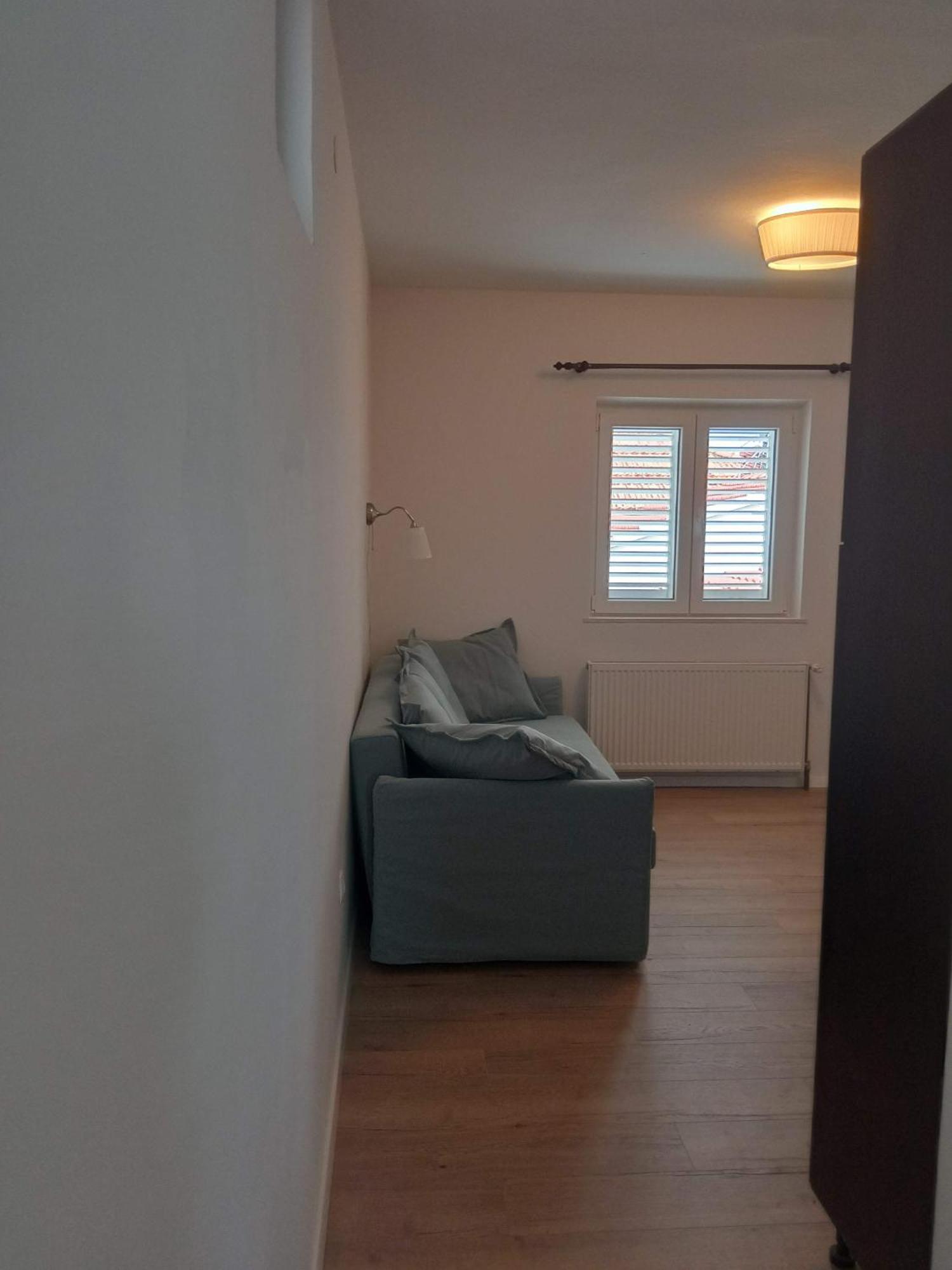 Vinka Apartment 斯瑞瑟尔 外观 照片
