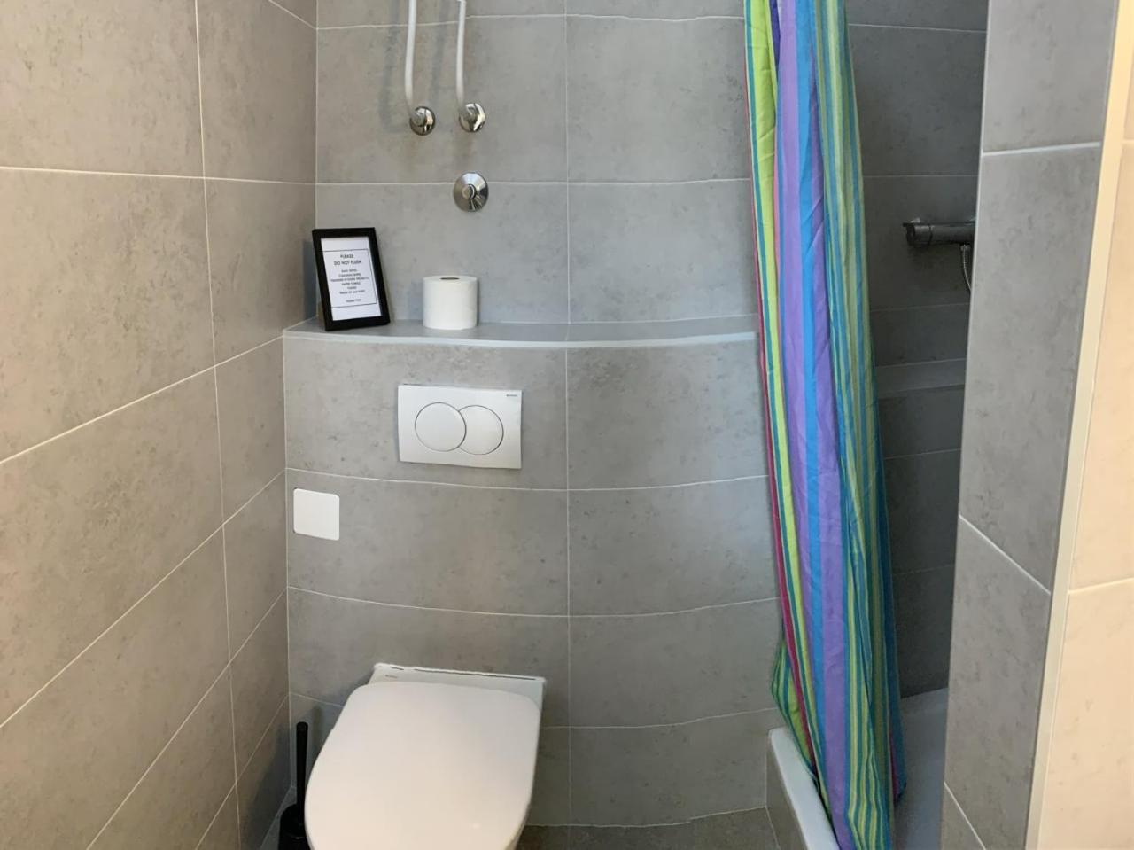 Vinka Apartment 斯瑞瑟尔 外观 照片
