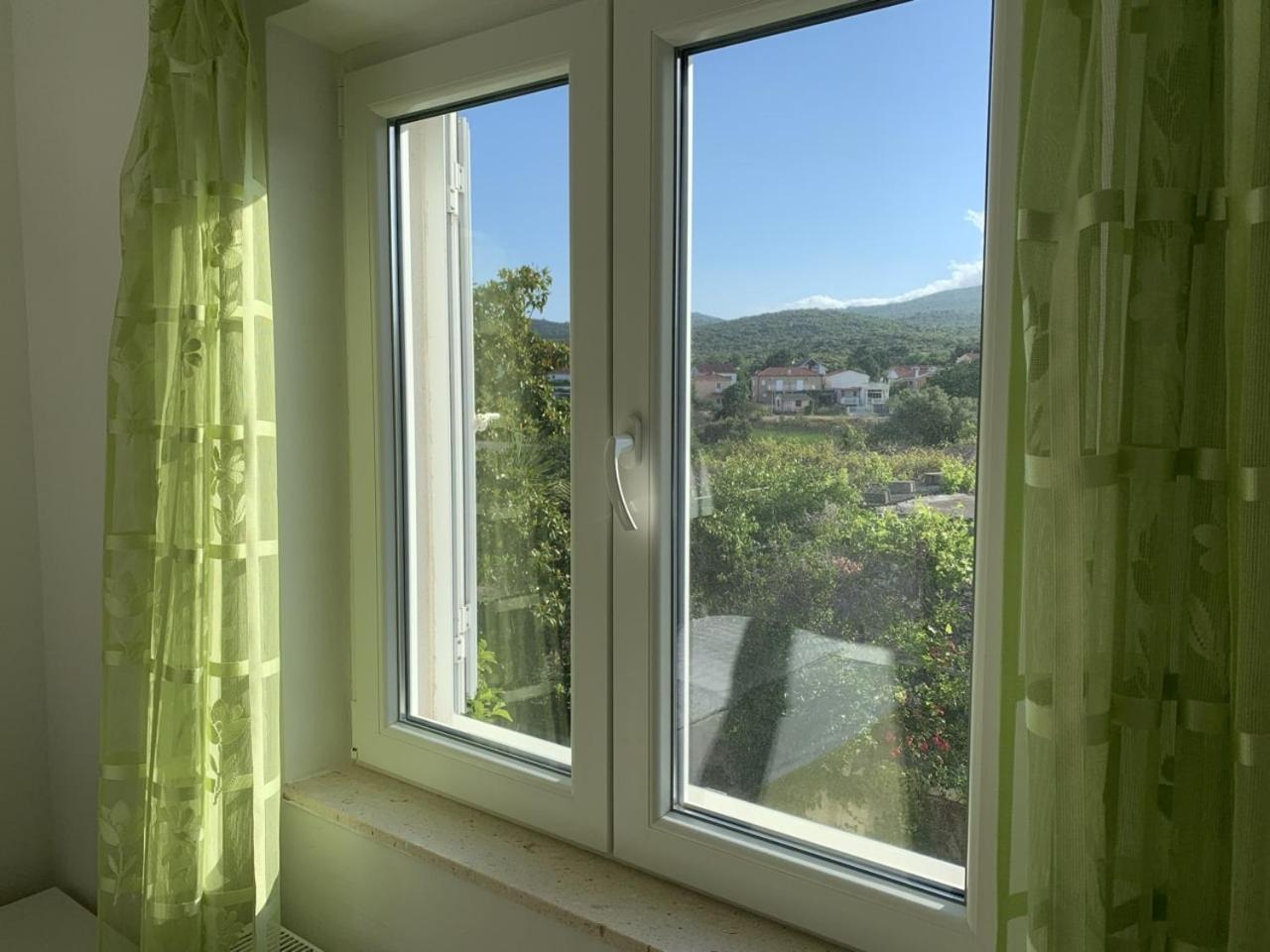 Vinka Apartment 斯瑞瑟尔 外观 照片