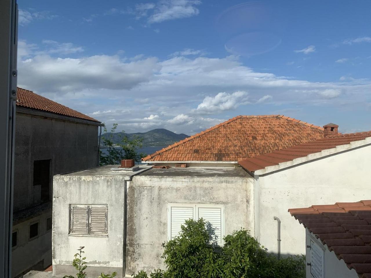 Vinka Apartment 斯瑞瑟尔 外观 照片