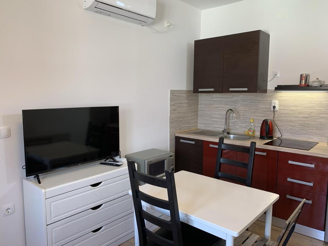 Vinka Apartment 斯瑞瑟尔 外观 照片