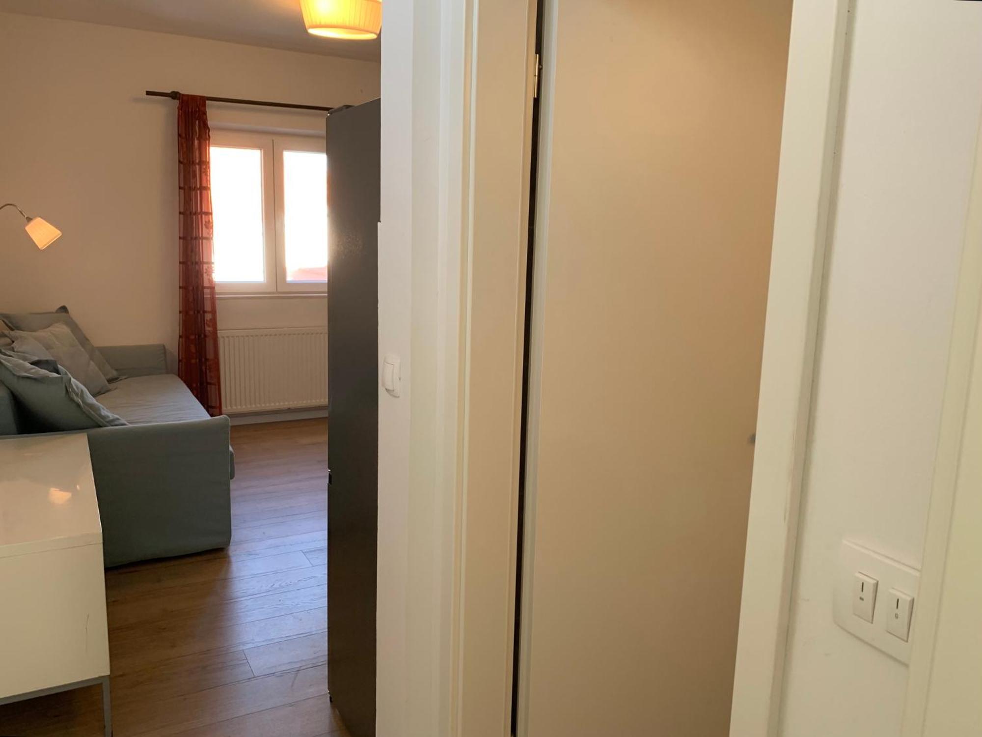 Vinka Apartment 斯瑞瑟尔 外观 照片